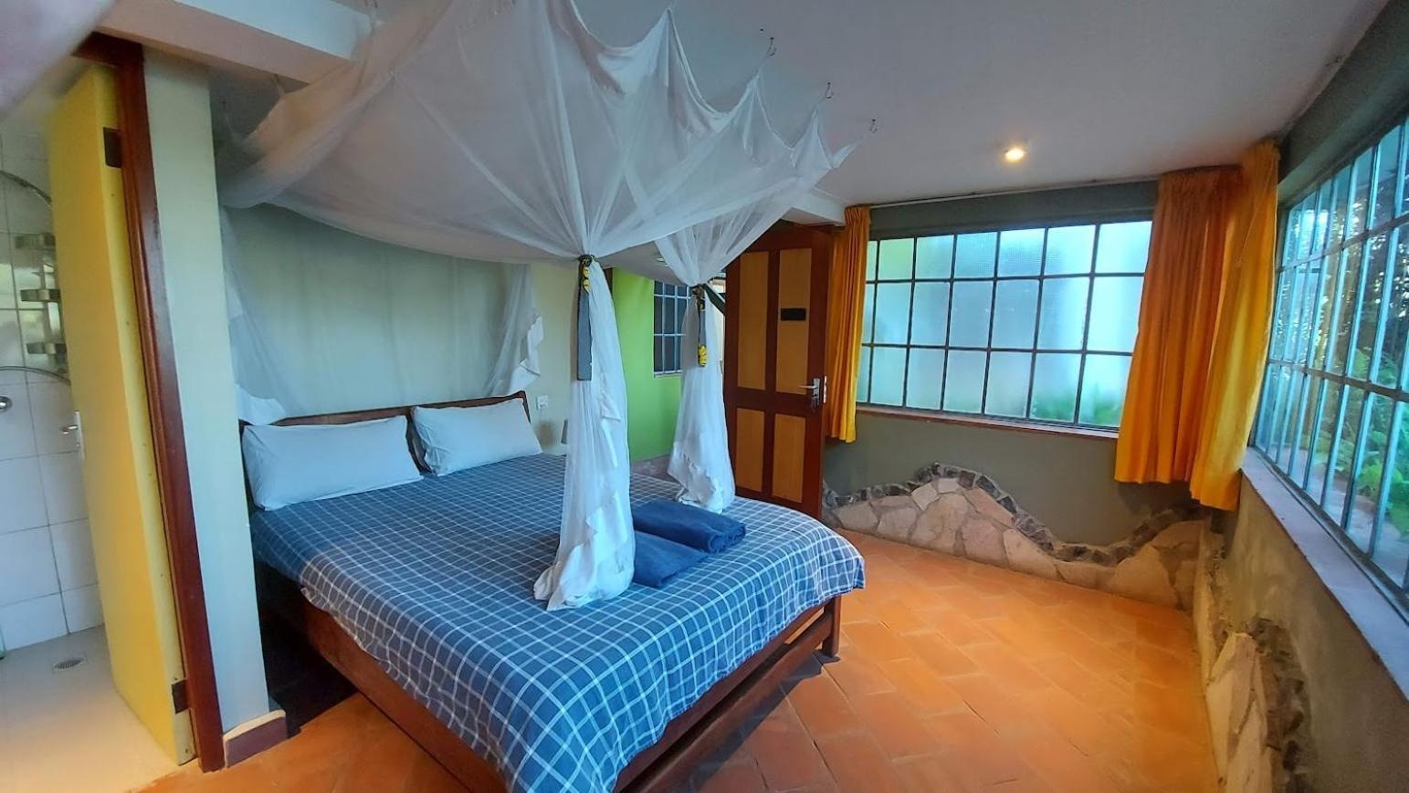 קמפאלה Yellow Haven Lodge מראה חיצוני תמונה